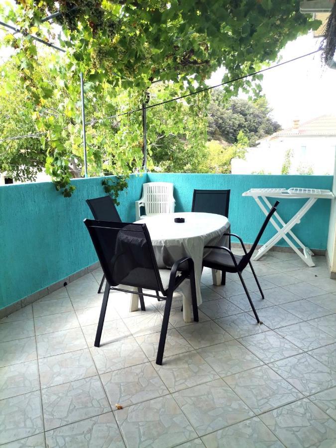 Family Friendly Apartments With A Swimming Pool Supetarska Draga - Donja, Rab - 2019 Exterior photo