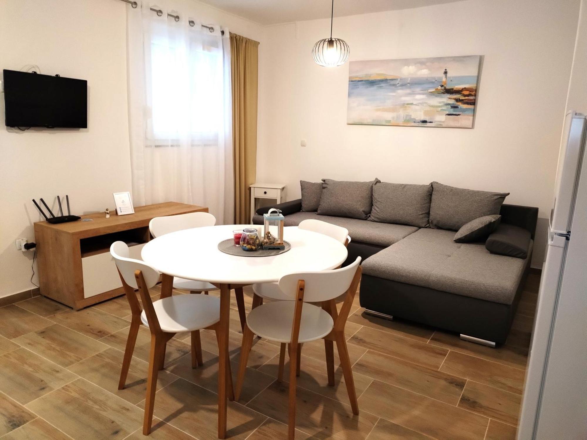 Family Friendly Apartments With A Swimming Pool Supetarska Draga - Donja, Rab - 2019 Exterior photo